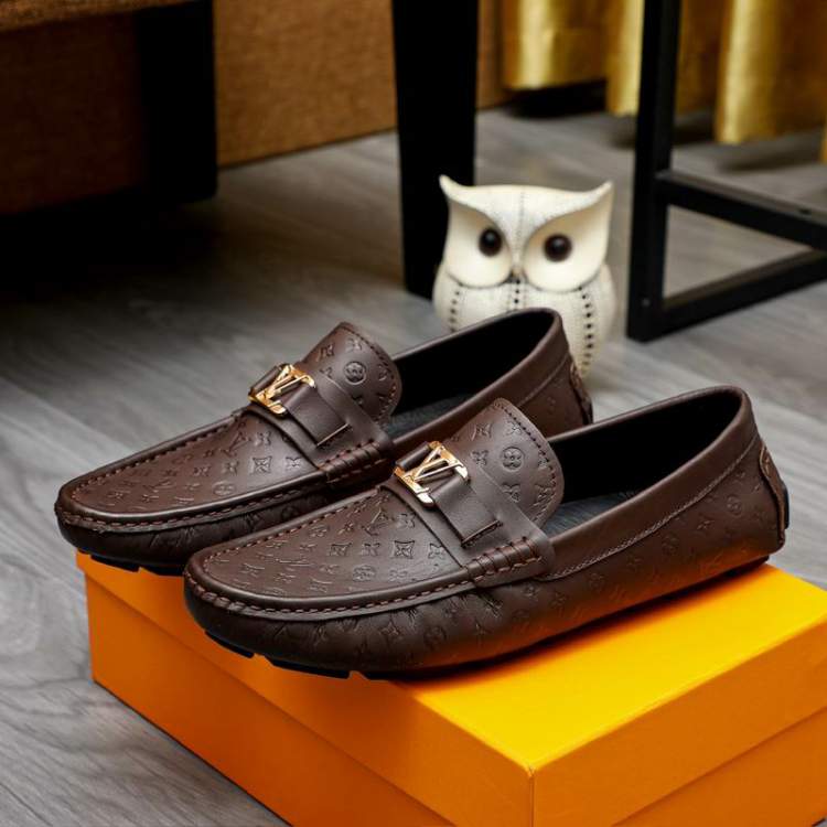 Picture of Louis Vuitton Shoes _SKULVsz38-46mnf050612131